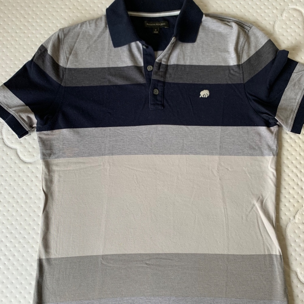Banana Republic polos both size SMALL
